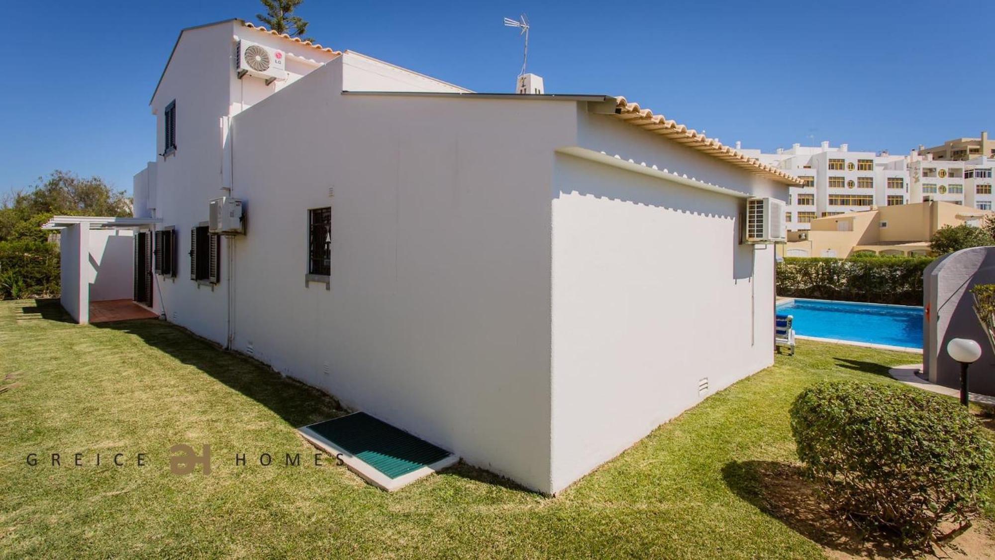Greice Homes-650 Meters From The Beach, 4 Bedrooms Villa For Holidays In Vilamoura-Quarteira Exterior photo