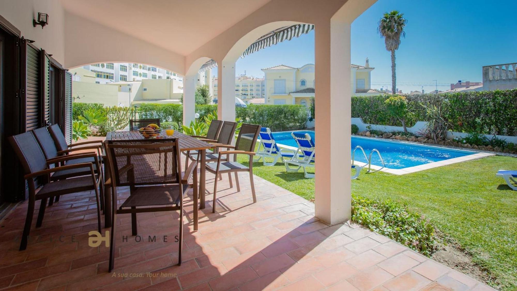 Greice Homes-650 Meters From The Beach, 4 Bedrooms Villa For Holidays In Vilamoura-Quarteira Exterior photo
