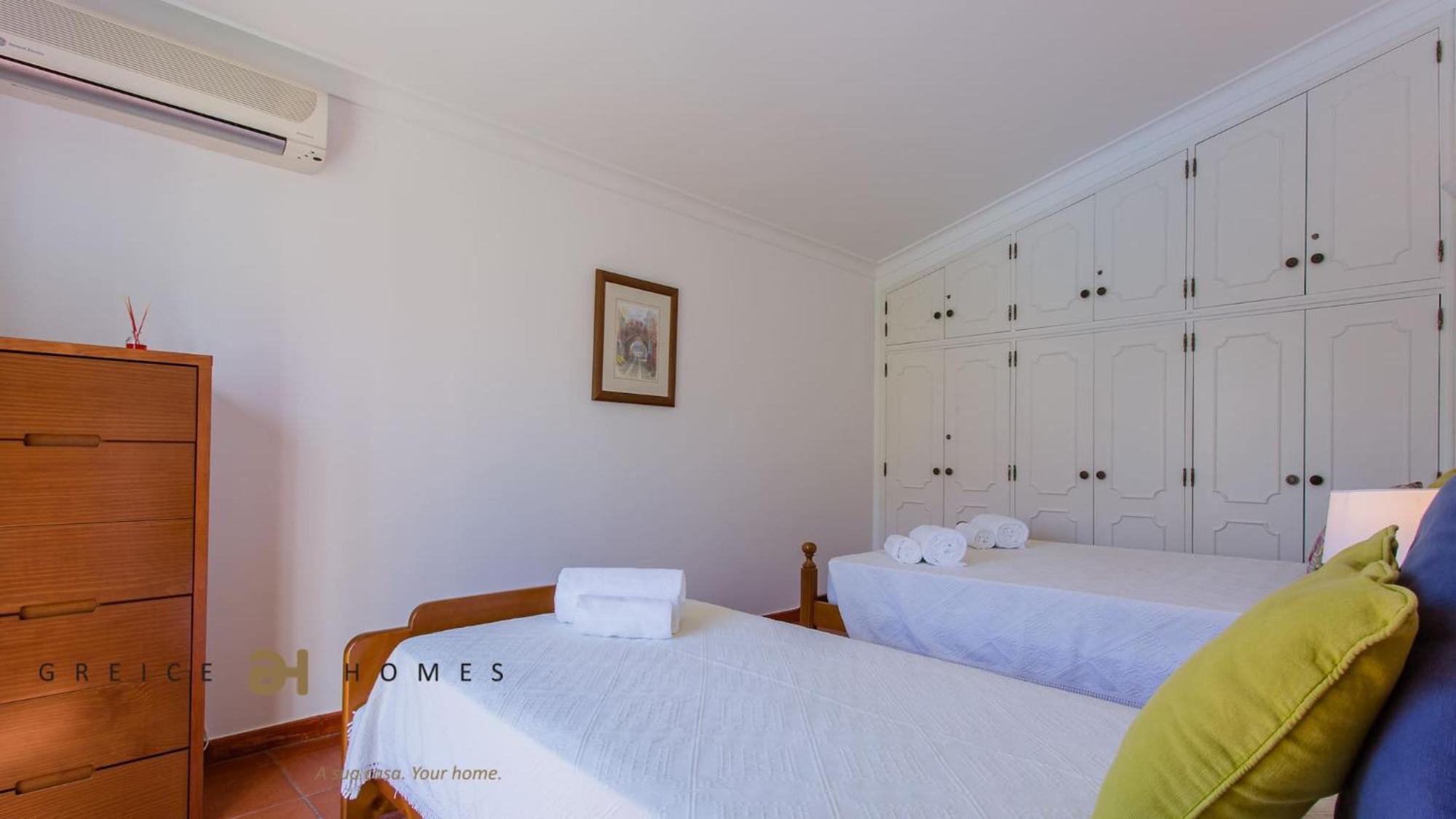 Greice Homes-650 Meters From The Beach, 4 Bedrooms Villa For Holidays In Vilamoura-Quarteira Exterior photo