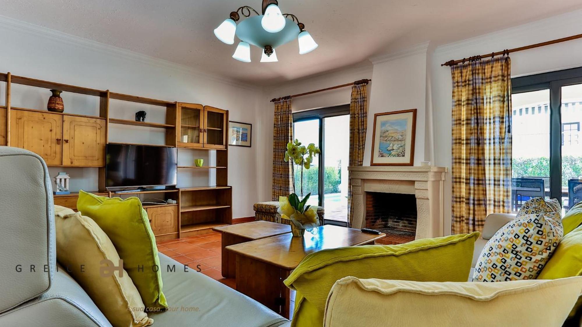Greice Homes-650 Meters From The Beach, 4 Bedrooms Villa For Holidays In Vilamoura-Quarteira Exterior photo
